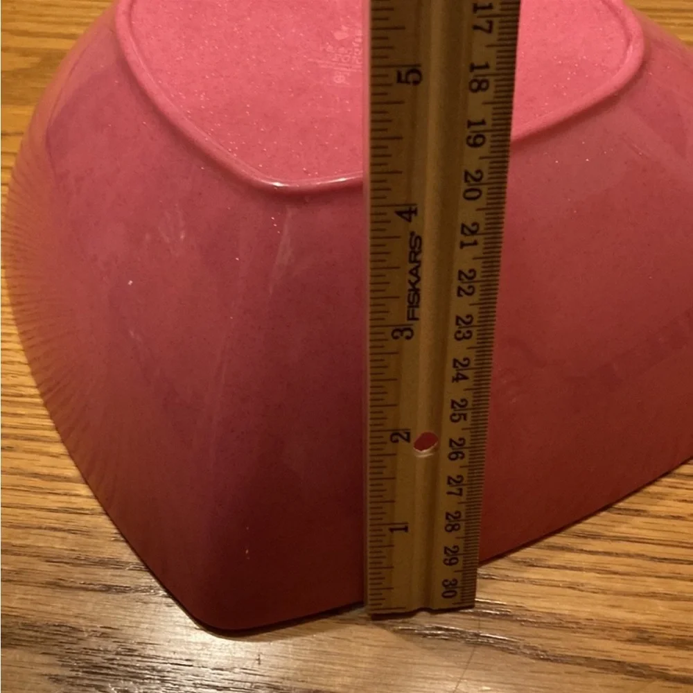 Heart Shaped Cake Pan and Mixing Bowl Set EUC